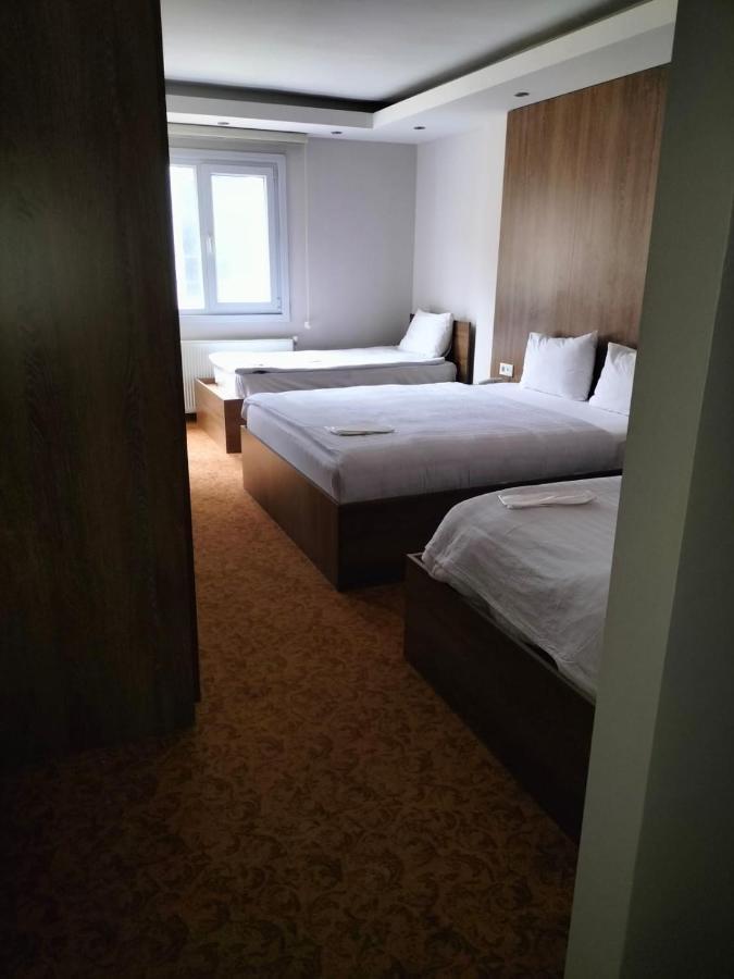 Otel Ny World 3*