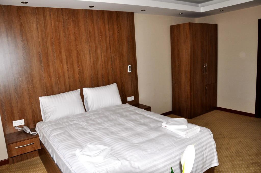 Otel Ny World 3*